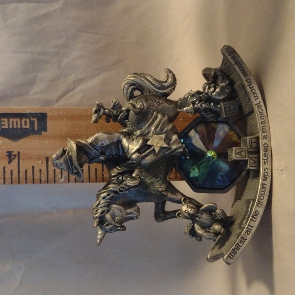 Tudor Mint pewter dragon "The Nursery" - Picture 9 of 10